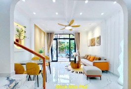 Bán Nhà Xô Viết Nghệ Tĩnh 30m2 Giáp Hàng Xanh, Q1 Nhỉnh 4 Tỉ